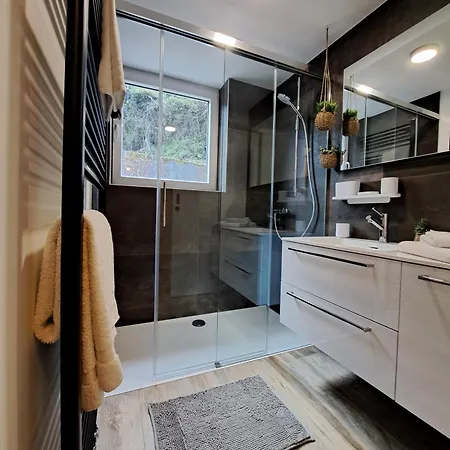 Le Maka - Maison De *